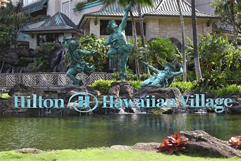 hilton hawaiian village waikiki shuttle.